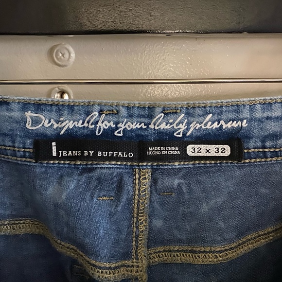 Mens Buffalo David Bitton Jeans - Picture 3 of 6